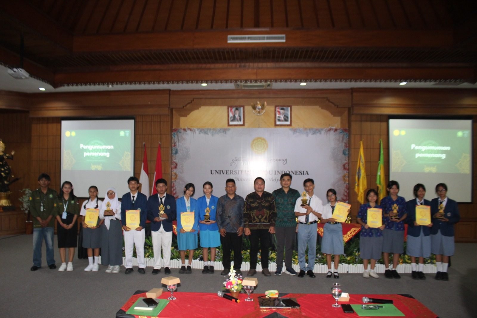 Fakultas Kesehatan dan Sains UNHI Gelar Lomba Poster Synexus Healthiva #1